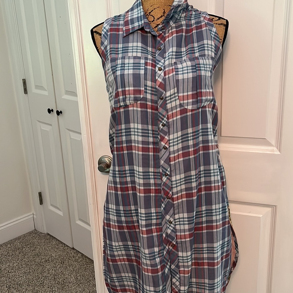 Beautiful embroidered sleeveless top